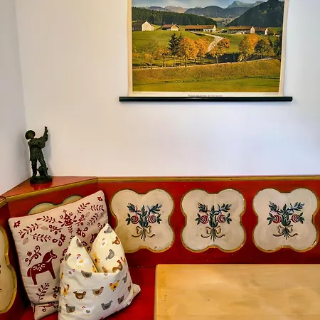 Apartment Resl - Geschmackvoll Renoviert & Zentral Im Historischen Schindelhaus
